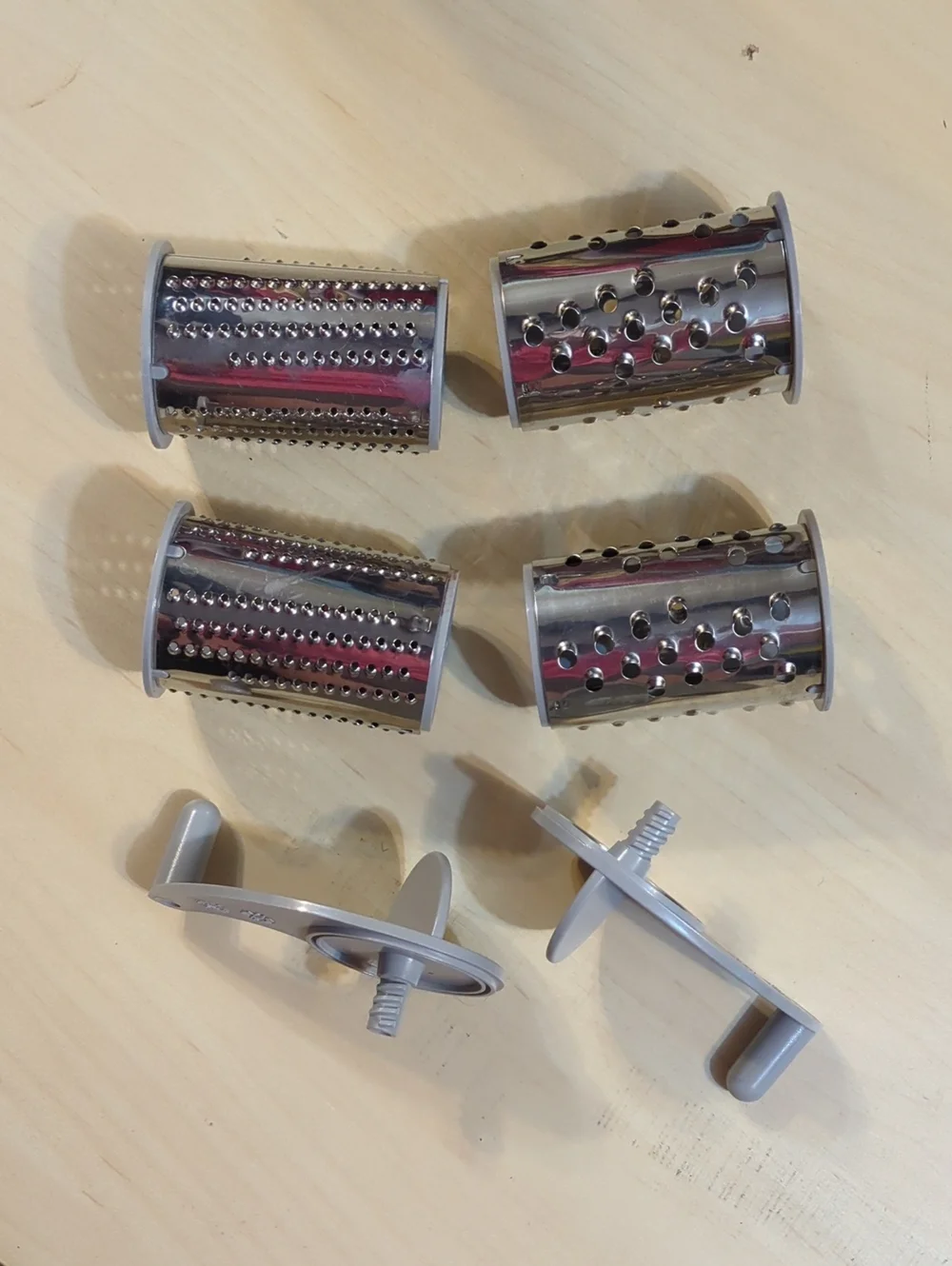 Pampered Chef Cheese Grater Replacement Parts Set Of 2